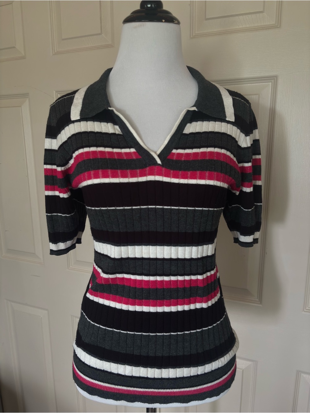 Liz Claiborne Black, White & Pink Striped V-Neck Polo Sweater
